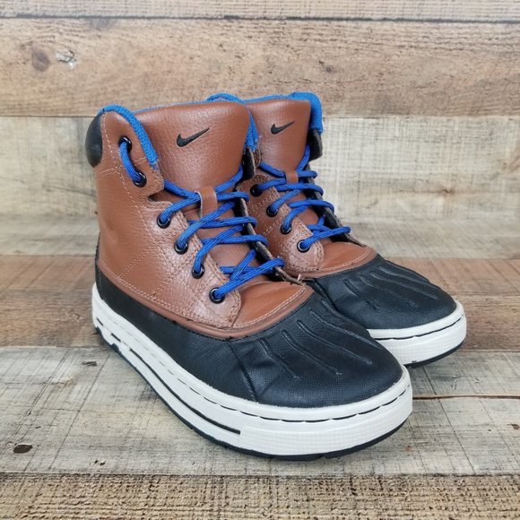 Nike Acg Woodside Boots Youth Kids Sz 3 